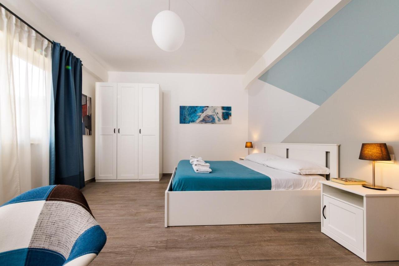 Blue Apartment Μεσίνα Εξωτερικό φωτογραφία